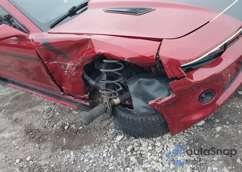 2015 Chevrolet Camaro 2Ls z USA, uszkodzony, nr VIN 2G1FB1E36F9143698